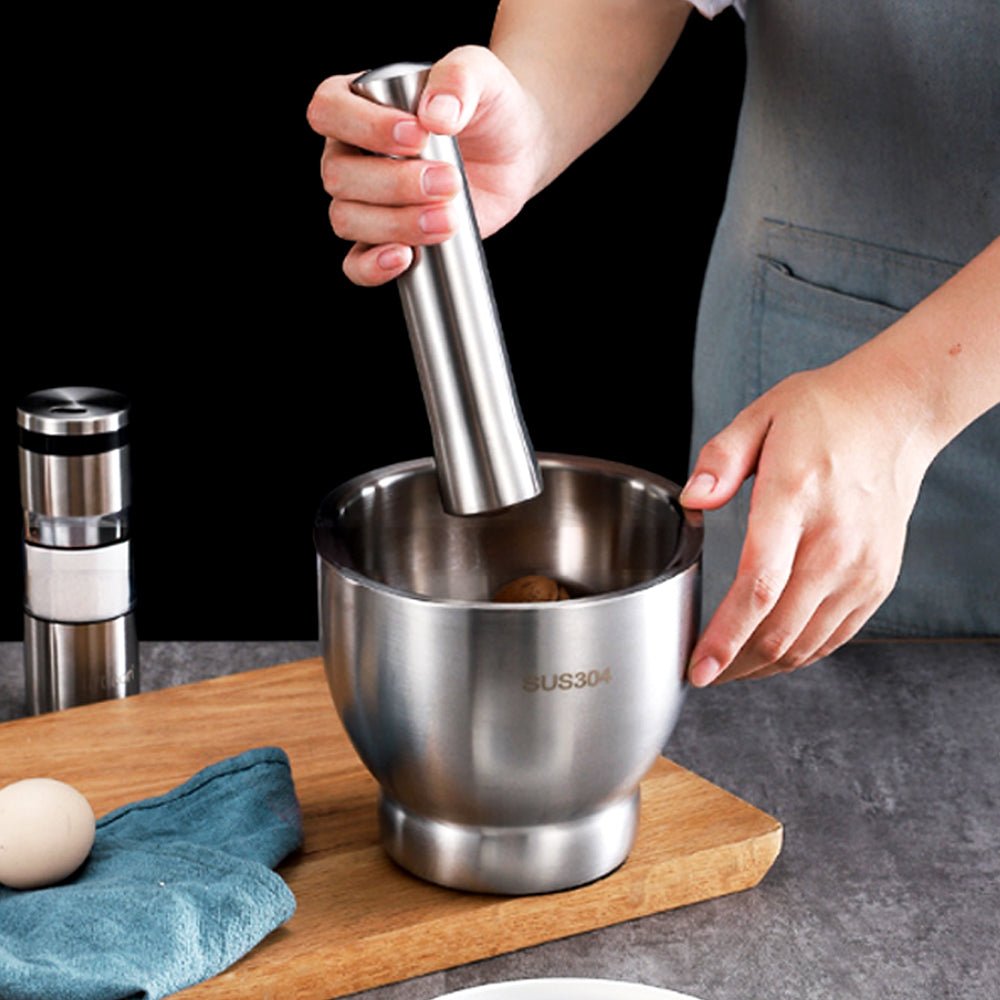 304不鏽鋼研磨器|蒜頭藥材都能壓.防噴設計不怕飛濺