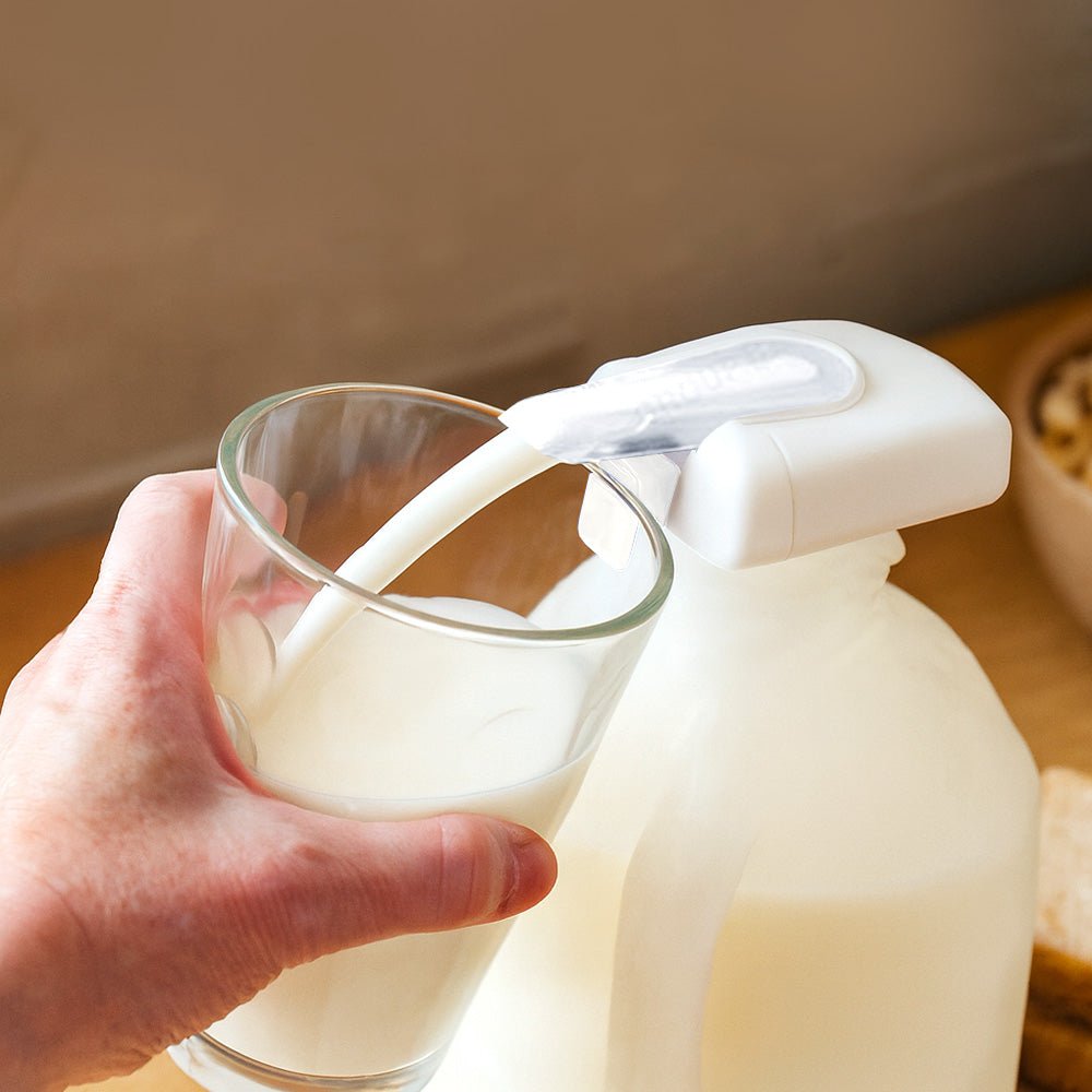 飲料自動吸管 2入組|免手倒設計・輕壓即出・早餐倒奶更方便