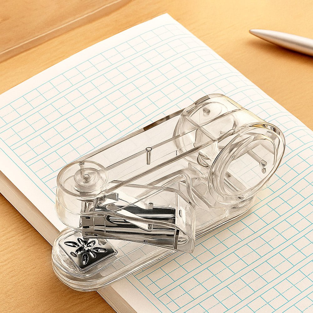 360度旋轉訂書機|中縫邊角都能輕鬆裝訂的貼心工具