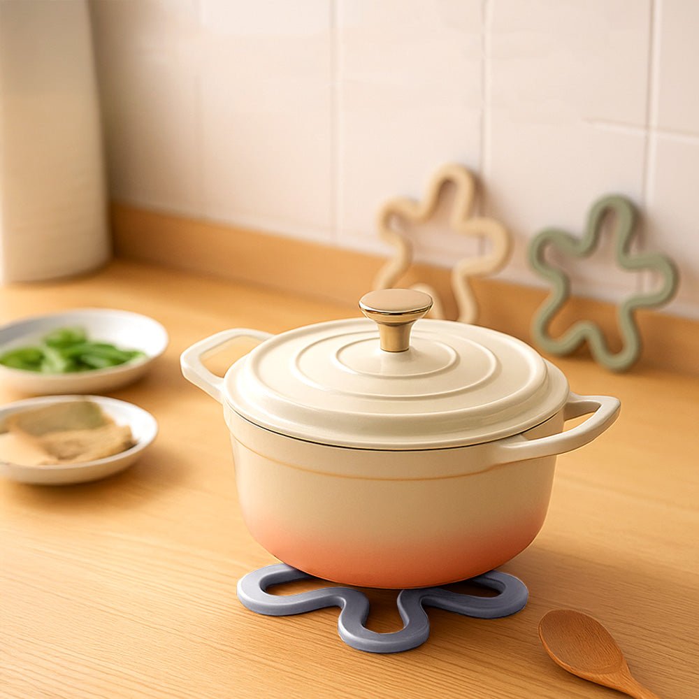 花朵矽膠隔熱墊|耐高溫防滑・多色組合點亮餐桌