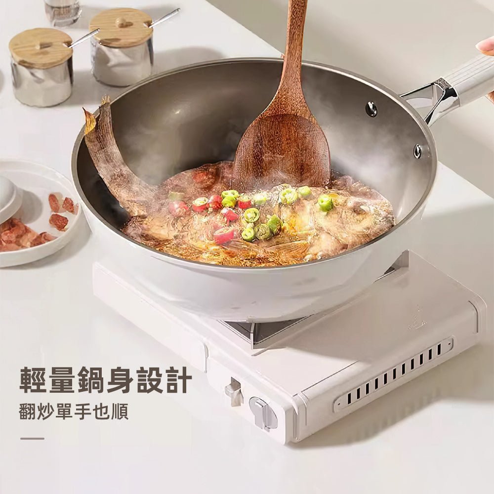 鈦陶瓷深炒不沾鍋 34cm|少油快炒也順手・日常料理更輕鬆